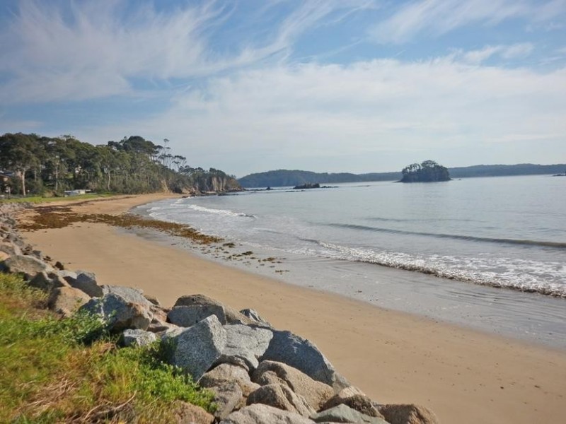 2/374 Beach Road, Batehaven NSW 2536