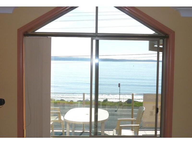 2/374 Beach Road, Batehaven NSW 2536