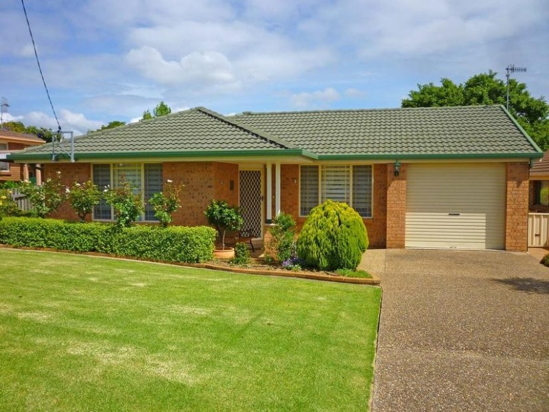 17 Ocean Avenue, Surf Beach NSW 2536