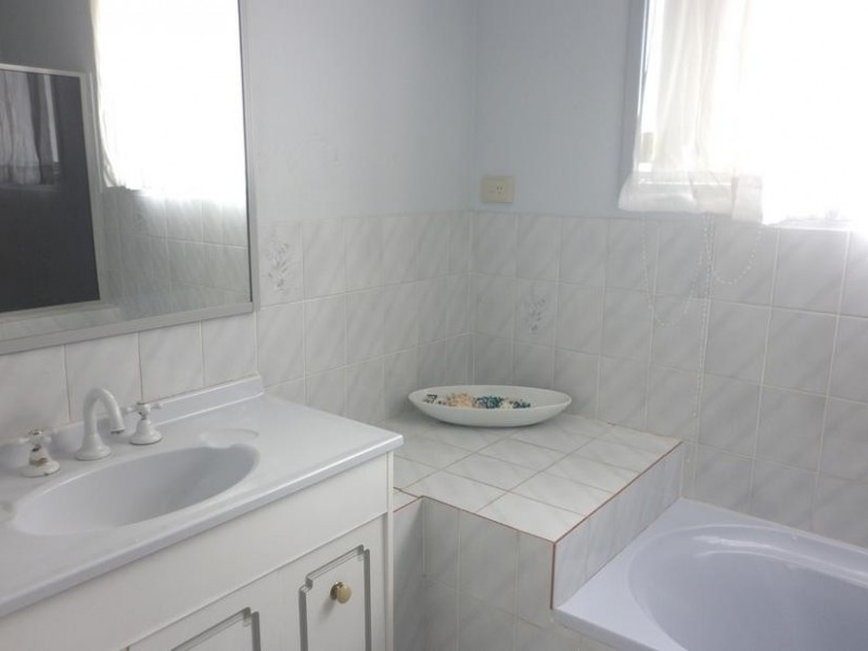 106 Edward Road, Batehaven NSW 2536