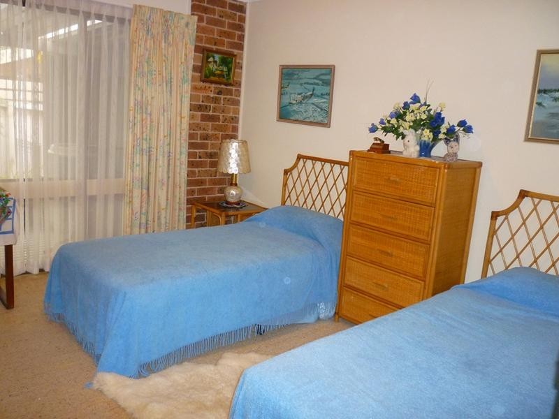 20 Burrawang Crescent, Sunshine Bay NSW 2536