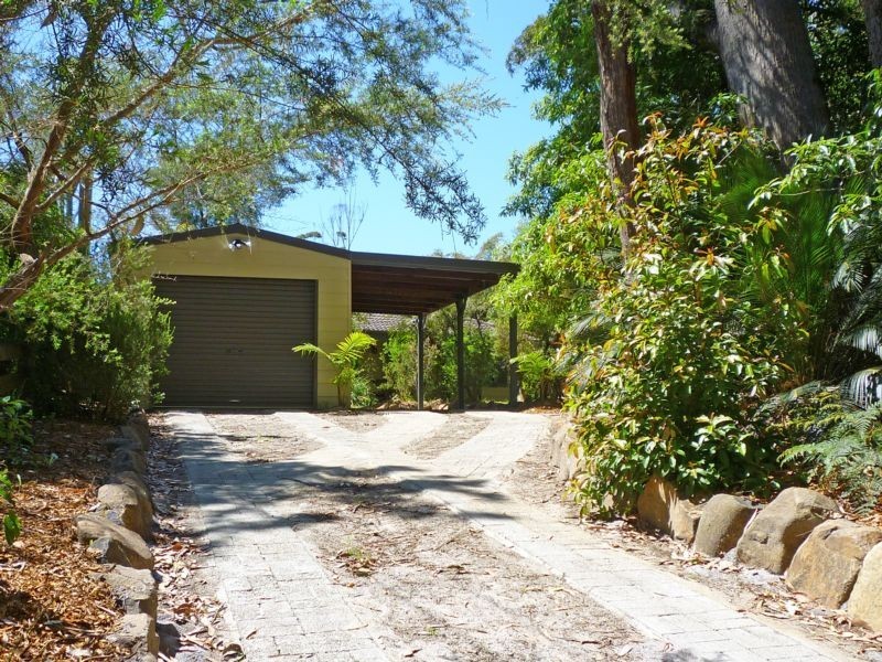 52 Lakeside Drive, South Durras NSW 2536