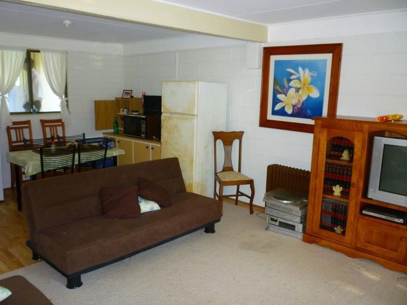 22 Flinders Way, Surf Beach NSW 2536