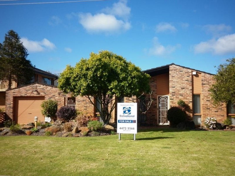 14 Wallaringa Street, Surfside NSW 2536