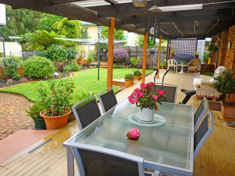 14 Wallaringa Street, Surfside NSW 2536