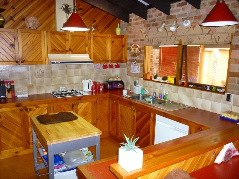 14 Wallaringa Street, Surfside NSW 2536