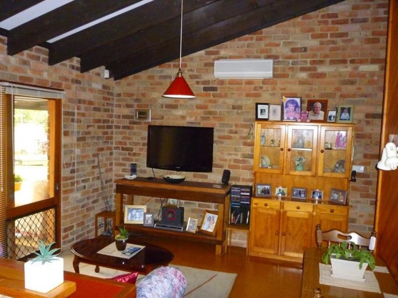 14 Wallaringa Street, Surfside NSW 2536