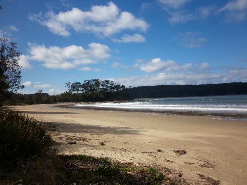 14 Wallaringa Street, Surfside NSW 2536