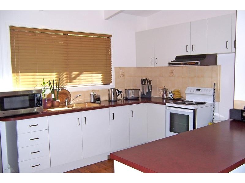 30 Palana Street, Surfside NSW 2536