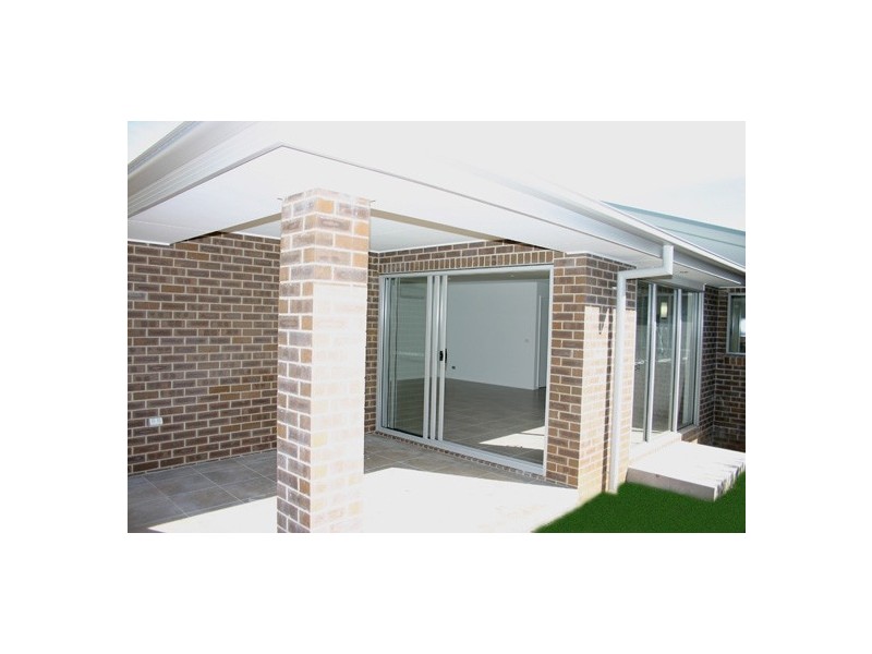 13A Angophora Place, Catalina NSW 2536