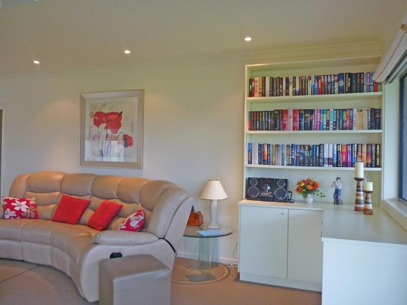 11 Fairway View, Catalina NSW 2536