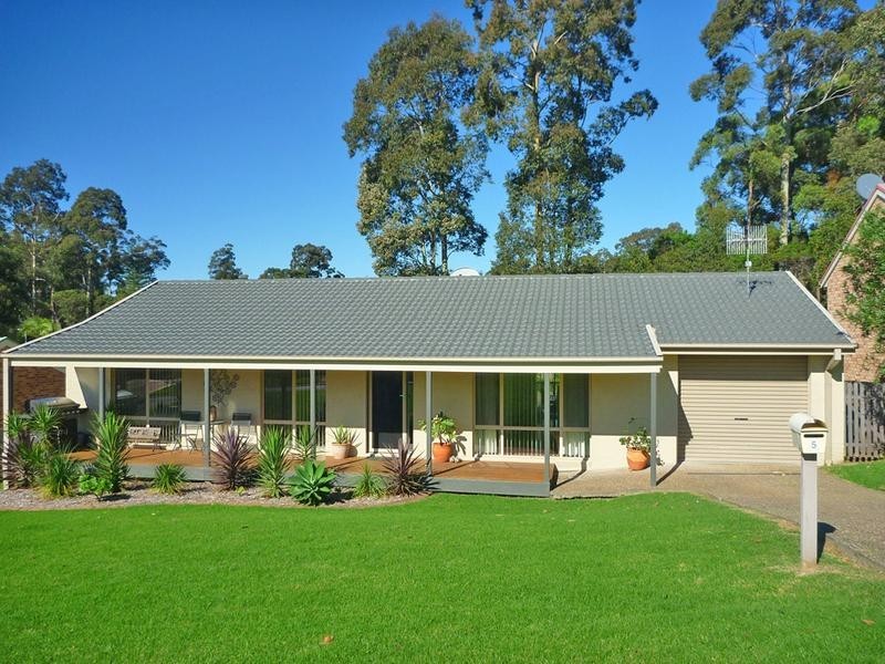 5 Wentworth Avenue, Sunshine Bay NSW 2536