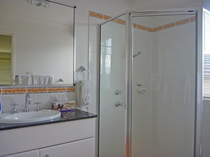 12 Batman Place, Sunshine Bay NSW 2536