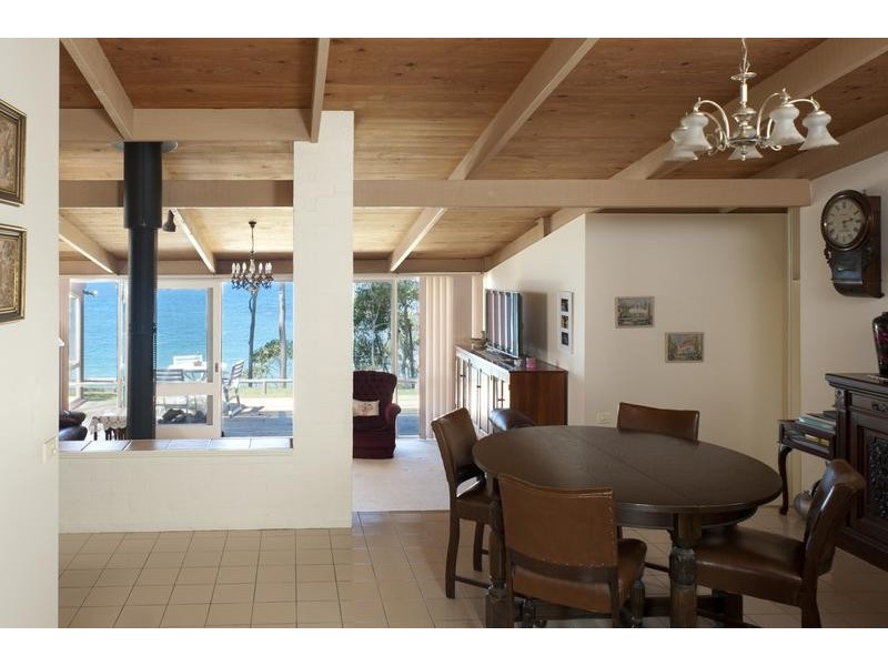 2 Billabong Place, Surf Beach NSW 2536