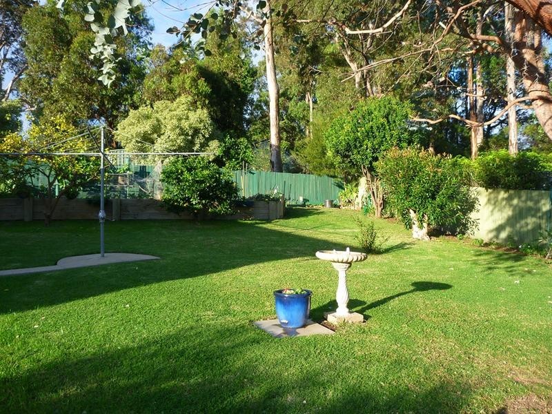 3 Hillview Place, Sunshine Bay NSW 2536