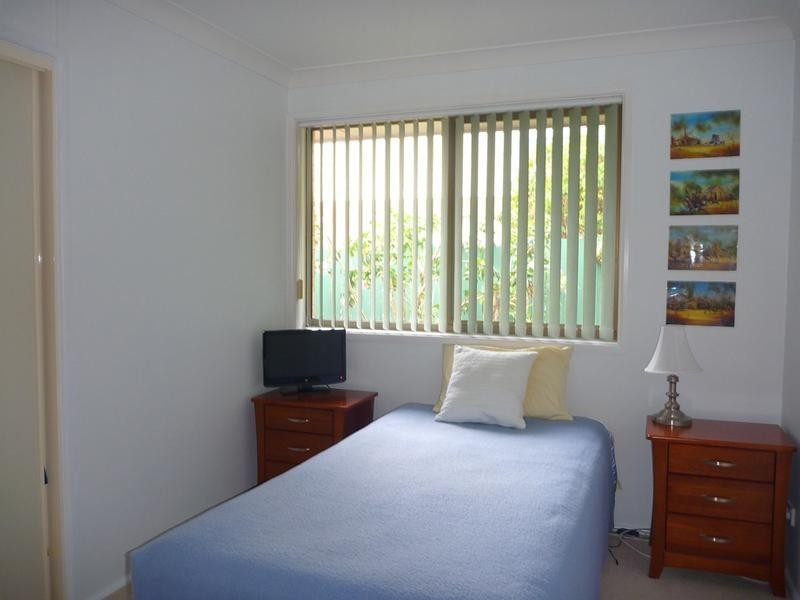3 Hillview Place, Sunshine Bay NSW 2536