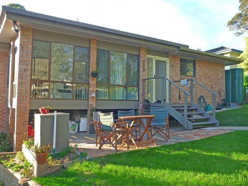 3 Hillview Place, Sunshine Bay NSW 2536