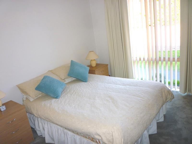 1/8 Lord Place, North Batemans Bay NSW 2536