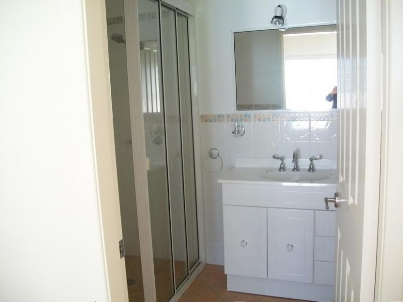8/10 Edgewood Place, Denhams Beach NSW 2536