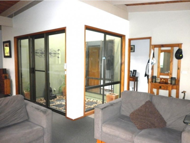 47 Vista Avenue, Catalina NSW 2536