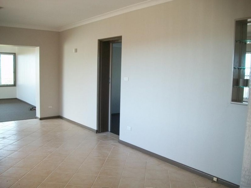 44 Calton Road, Batehaven NSW 2536