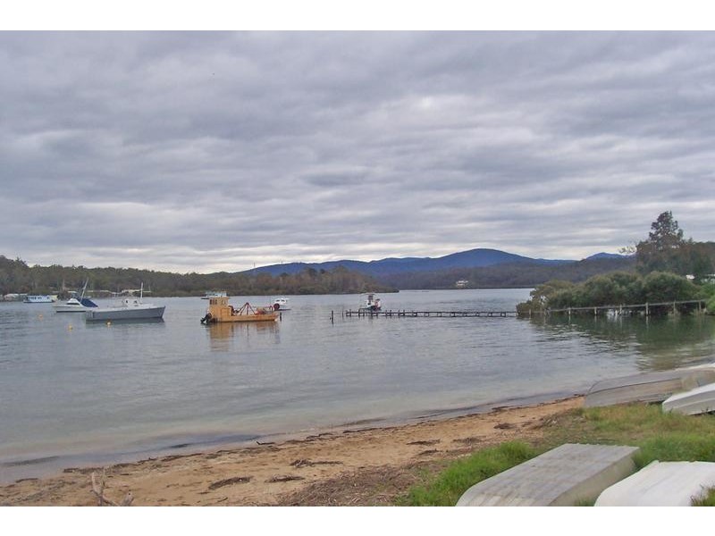 32 Wray Street, Batemans Bay NSW 2536