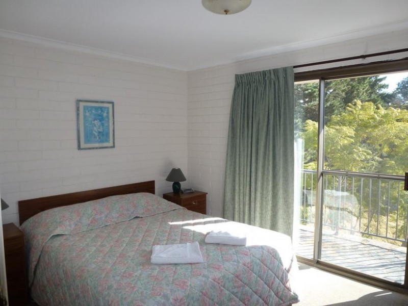 11/2-6 Matthew Parade, Batehaven NSW 2536