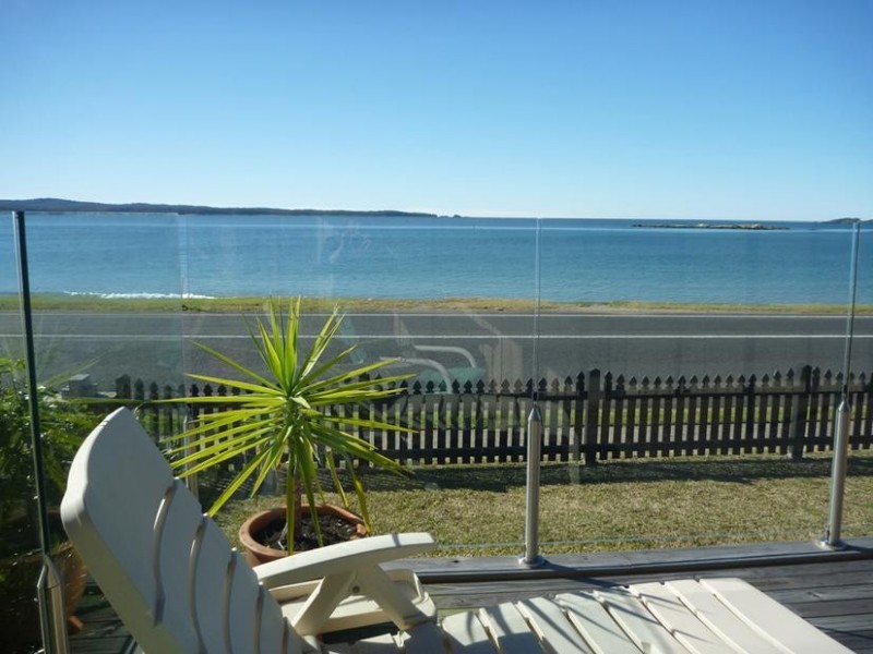 362 Beach Road, Batehaven NSW 2536
