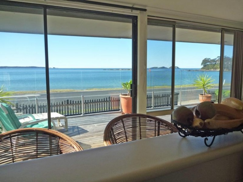 362 Beach Road, Batehaven NSW 2536