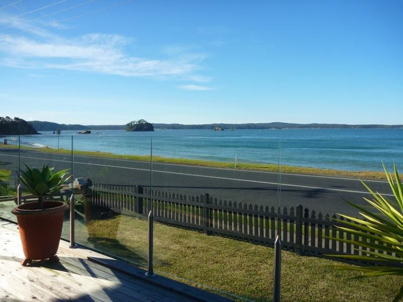 362 Beach Road, Batehaven NSW 2536