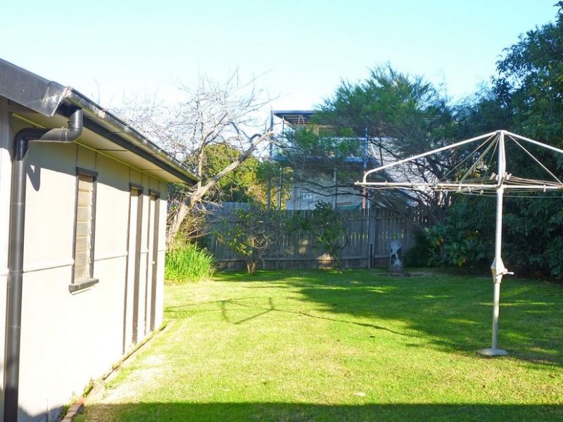 362 Beach Road, Batehaven NSW 2536