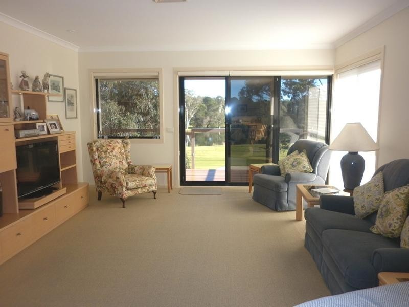 13 Fairway View, Catalina NSW 2536