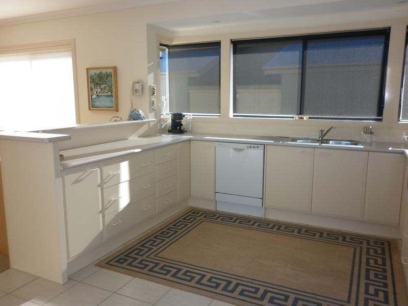13 Fairway View, Catalina NSW 2536
