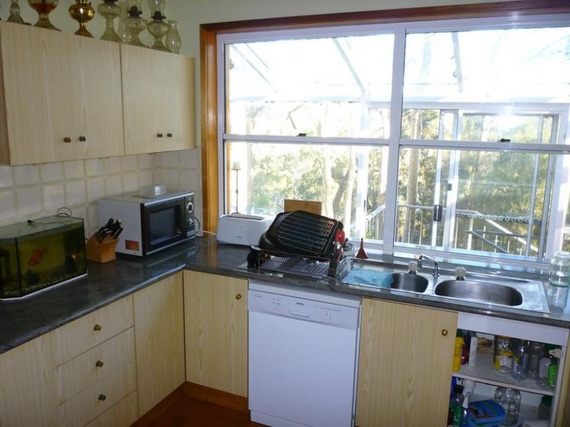 47 Annetts Parade, Mossy Point NSW 2537