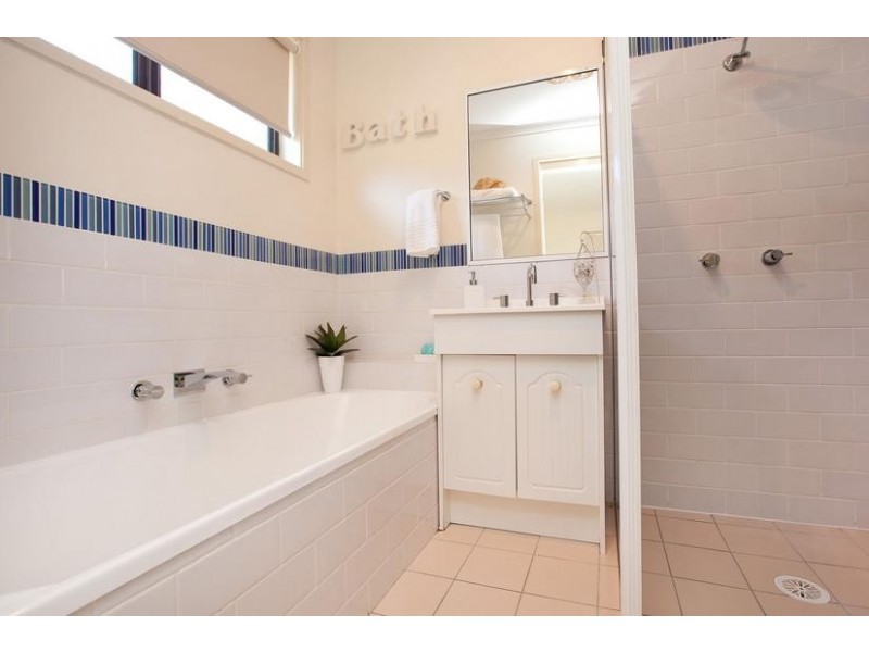 22 Irene Avenue, Batehaven NSW 2536