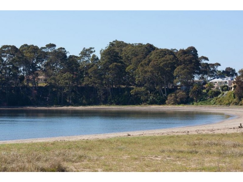 22 Irene Avenue, Batehaven NSW 2536