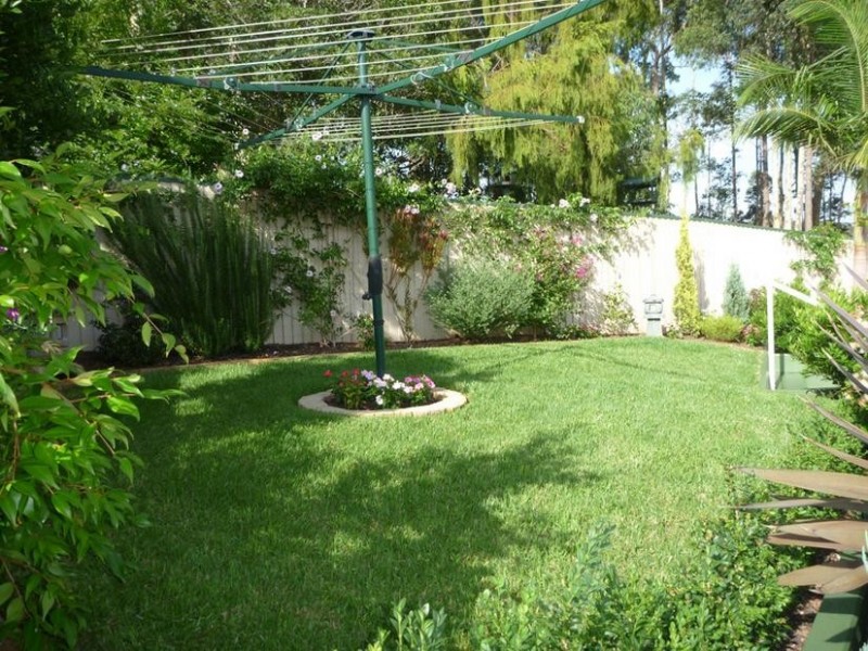 40 Thomas Mitchell Crescent, Sunshine Bay NSW 2536