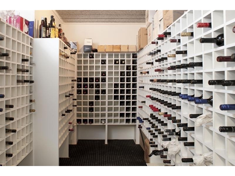 8 Beechwood Court, Sunshine Bay NSW 2536