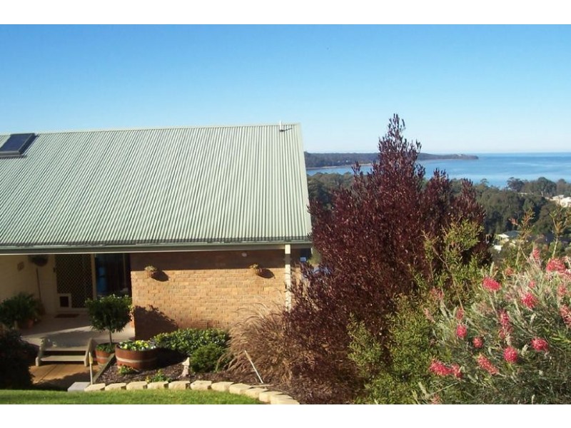 14 Mary Place, Long Beach NSW 2536