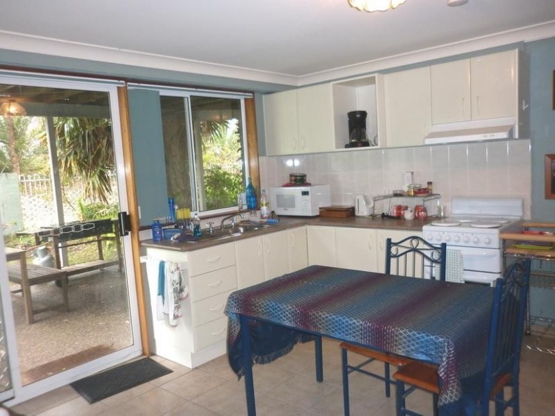 19 Avalon Street, Batemans Bay NSW 2536