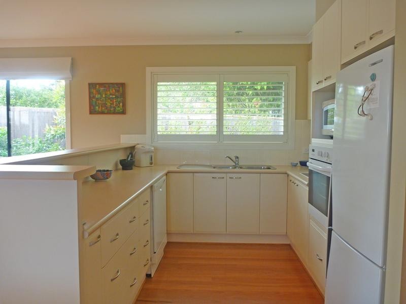 3 Fairway View, Catalina NSW 2536