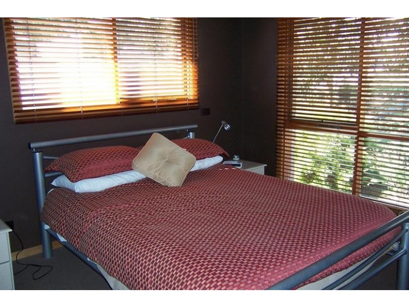 19 Michener Court, Long Beach NSW 2536
