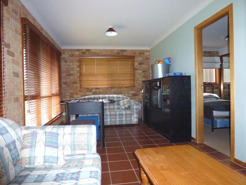 19 Michener Court, Long Beach NSW 2536