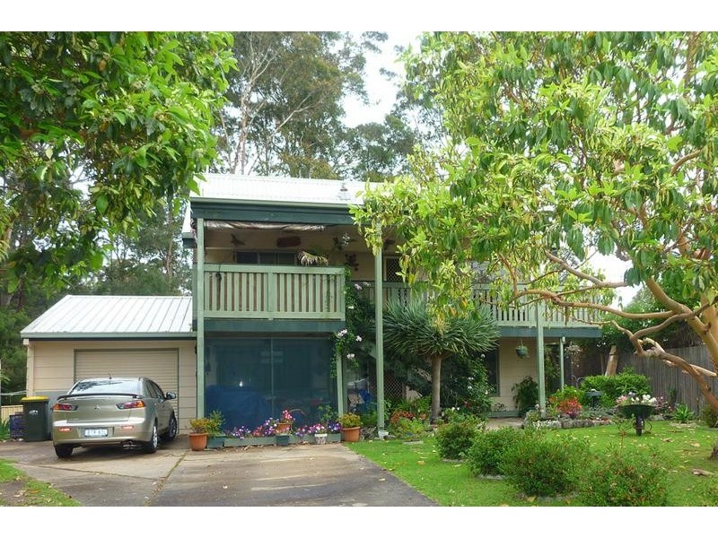 7 Flinders Way, Surf Beach NSW 2536