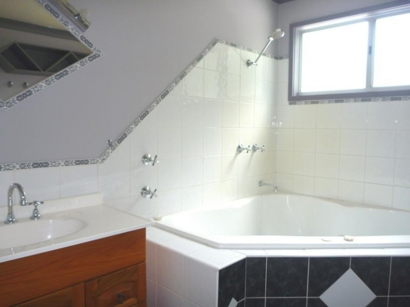7 Flinders Way, Surf Beach NSW 2536