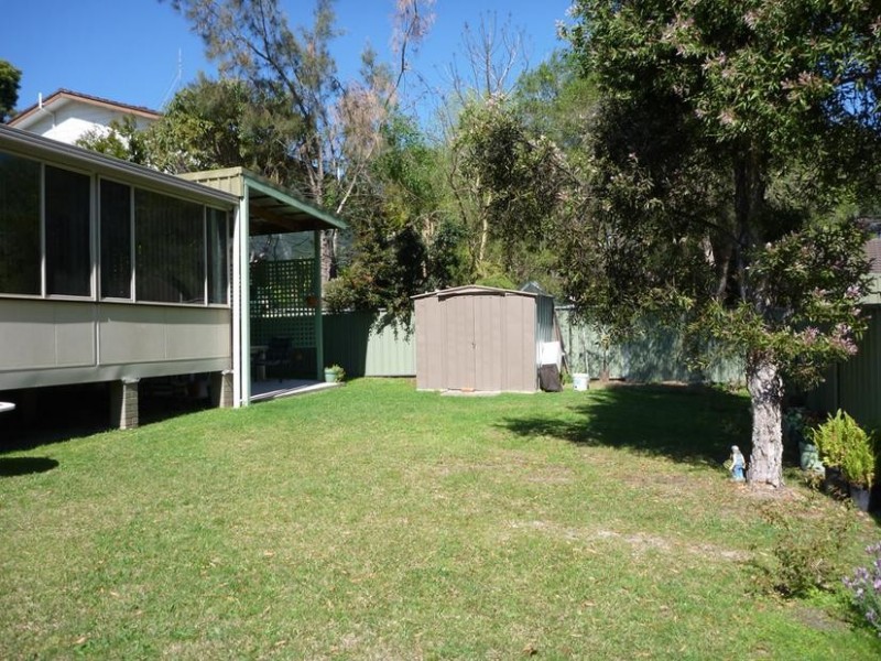 35 Surf Beach Avenue, Surf Beach NSW 2536