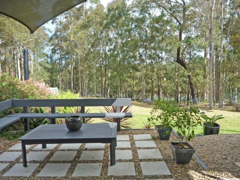 1 Waterfront Close, Mossy Point NSW 2537