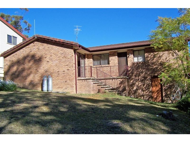 13 Sandpiper Place, Catalina NSW 2536