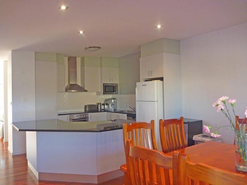 27B Golf Links Drive, Batemans Bay NSW 2536