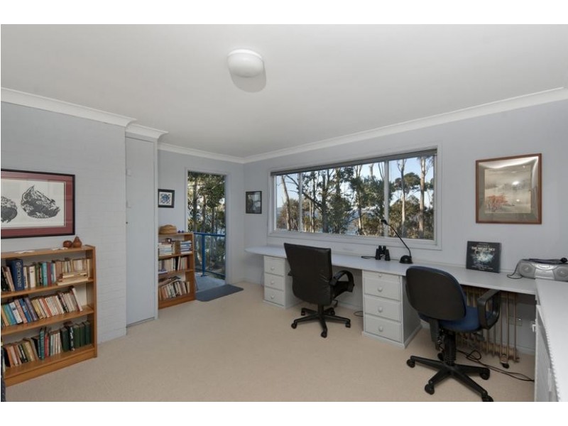 19 Burrawang Crescent, Sunshine Bay NSW 2536